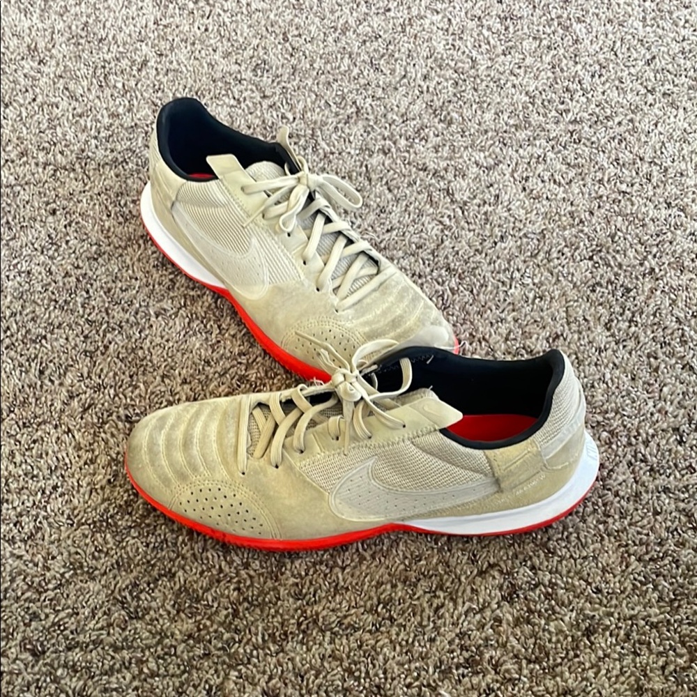 Nike Men's Beige and Red futsal shoes -used